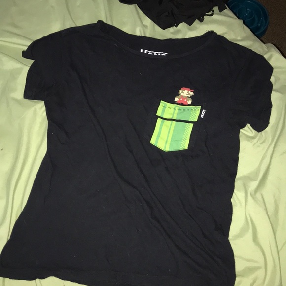 Vans Tops - COPY - Mario tee!